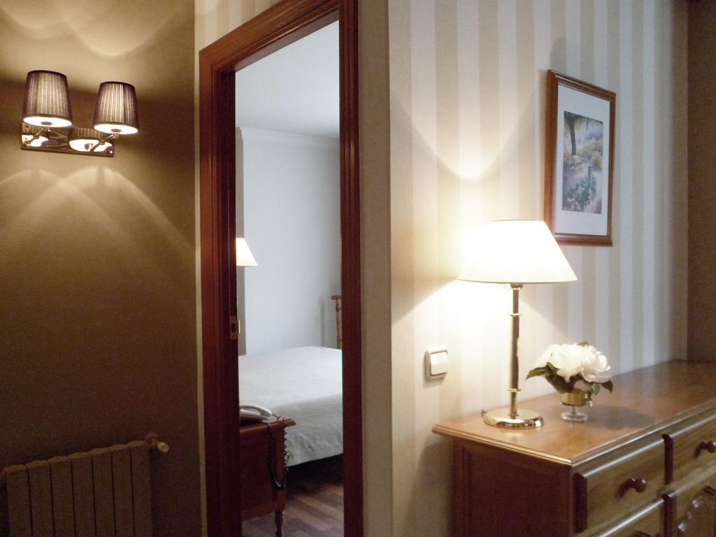 Aparthotel Casa Vella Ordino Bagian luar foto