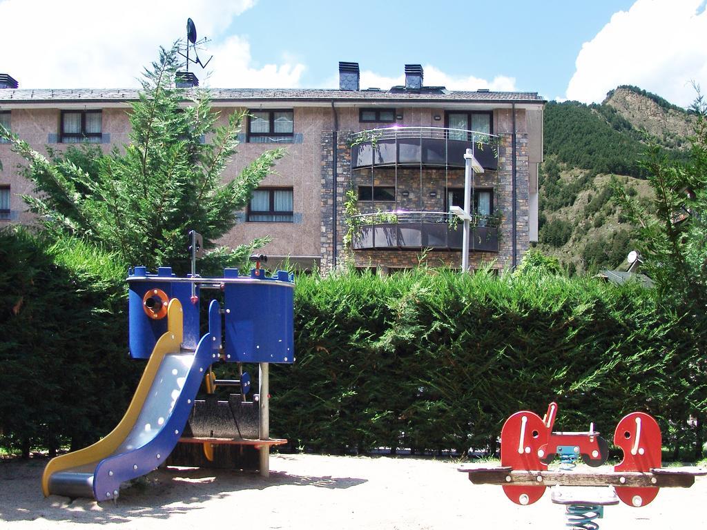 Aparthotel Casa Vella Ordino Bagian luar foto