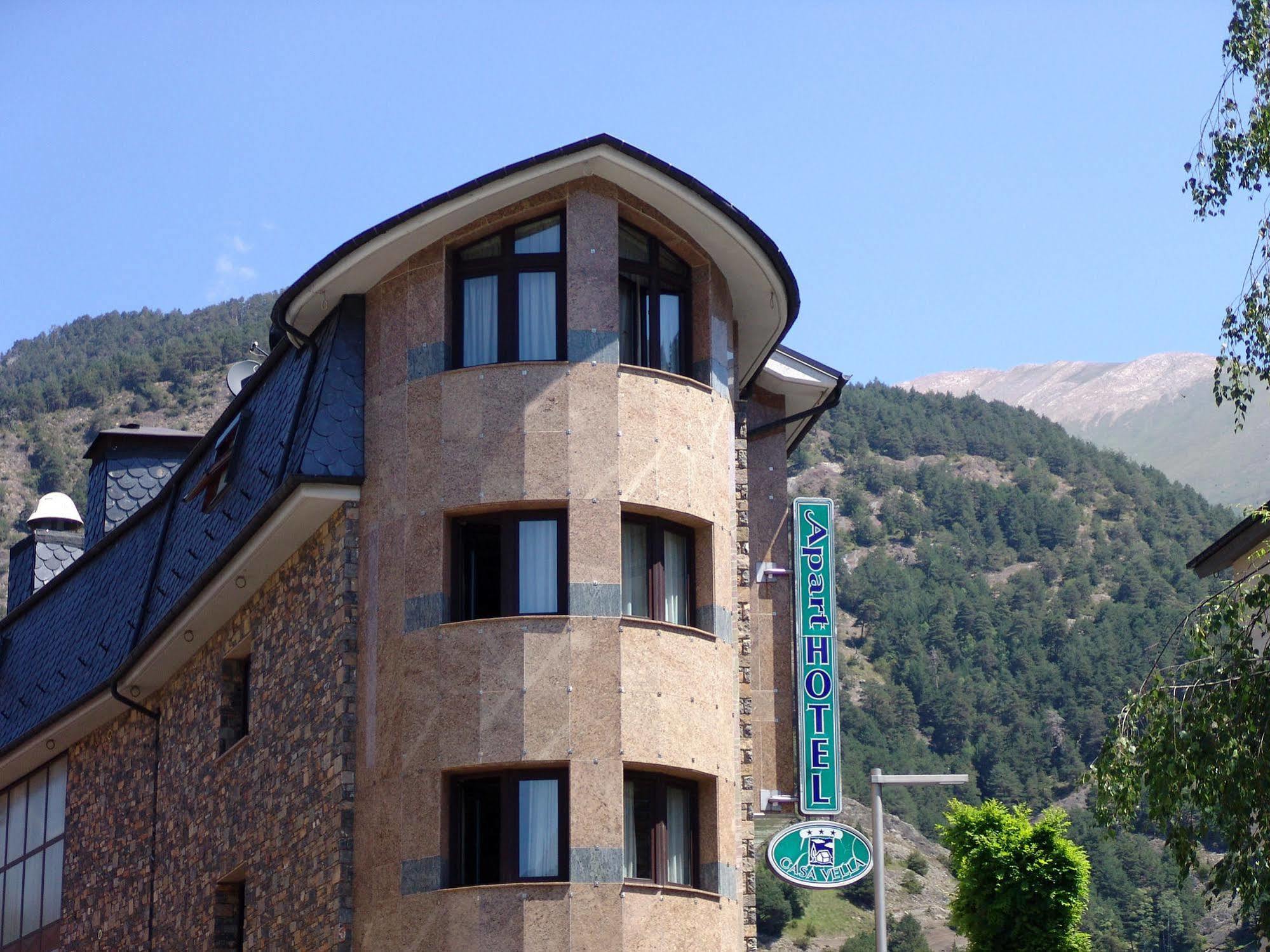 Aparthotel Casa Vella Ordino Bagian luar foto